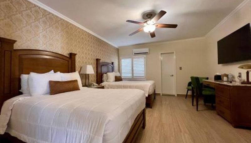 Camera standard - Hotel Caesars