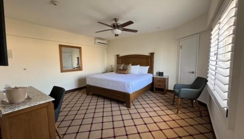 Camera standard - Hotel Caesars