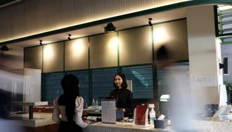 Info - The Win Hotel Surabaya