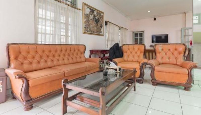 Bilgi - RedDoorz at Hotel pondok Kurnia near Buah Batu Bandung