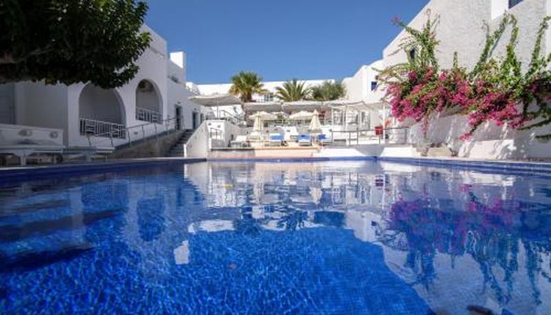 Piscina - RK Beach Hotel