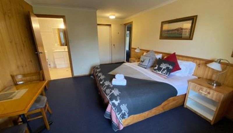 Info - Candlelight Lodge