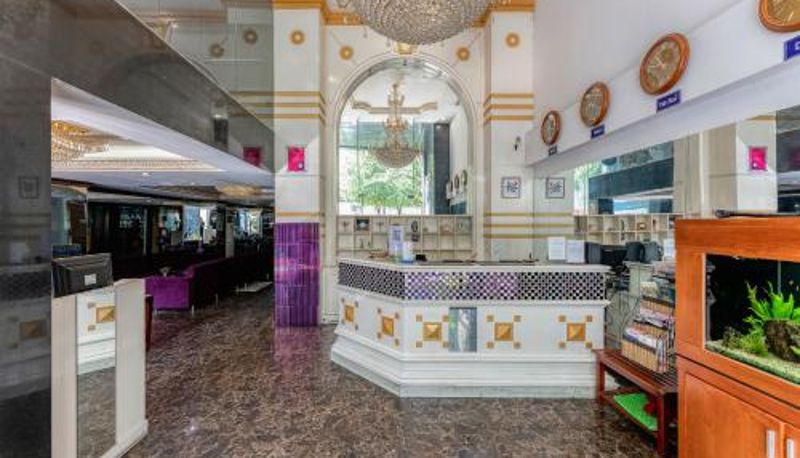 Info - Happy Land Hotel
