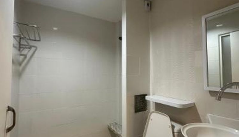 Badkamer - Royal Garden Home Hotel
