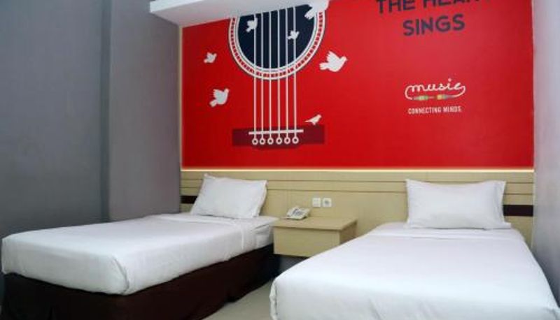 Room - Front One Inn Sidoarjo