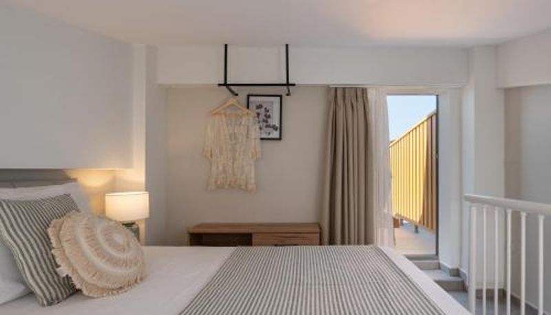 Info - Ikies Apollon Boutique Hotel