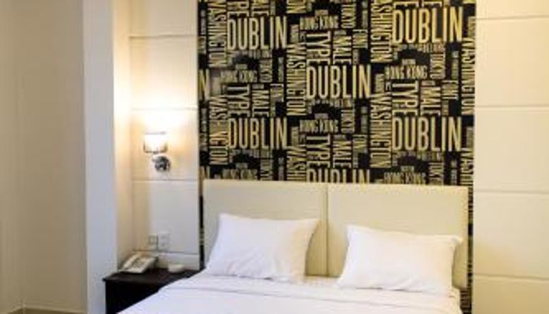 Info - Lilly Hotel