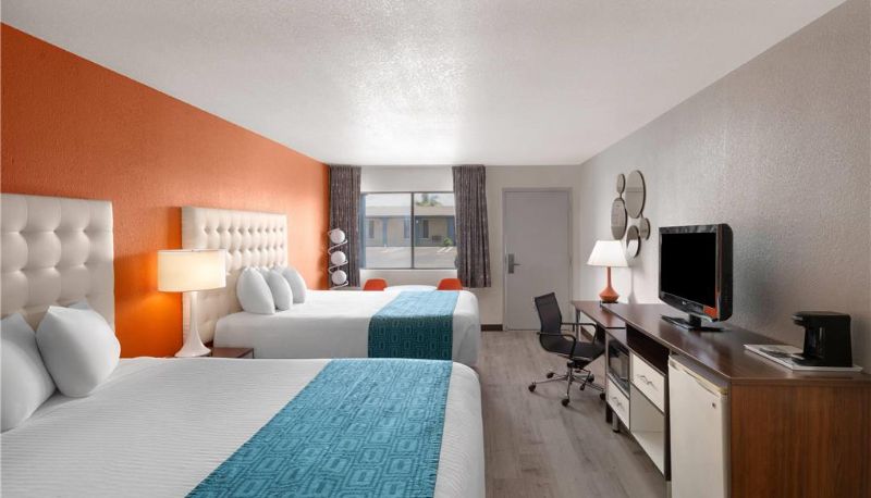 Zimmer - Howard Johnson by Wyndham Modesto Ceres