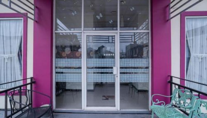 Info - RedDoorz near Uniska Banjarmasin