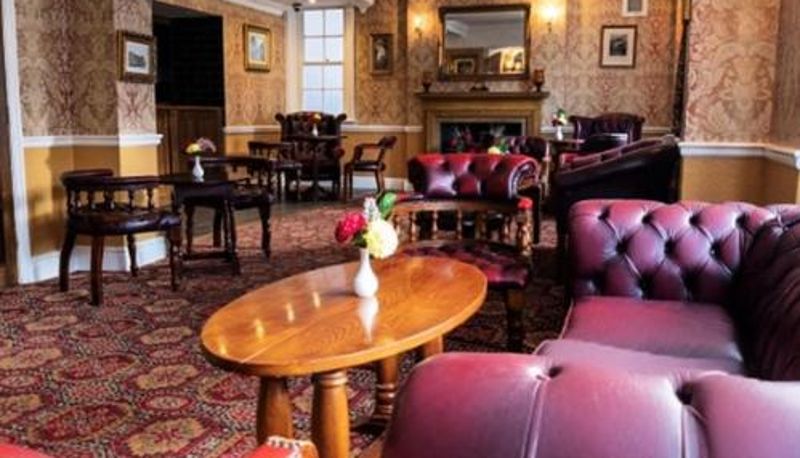 Info - The Golden Lion Hotel