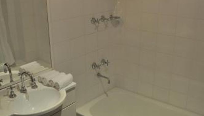 Badezimmer - Marritz Hotel