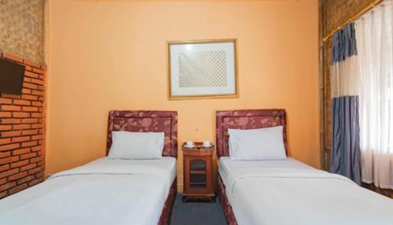 Oda - RedDoorz Plus At Grand Yustik Sukabumi