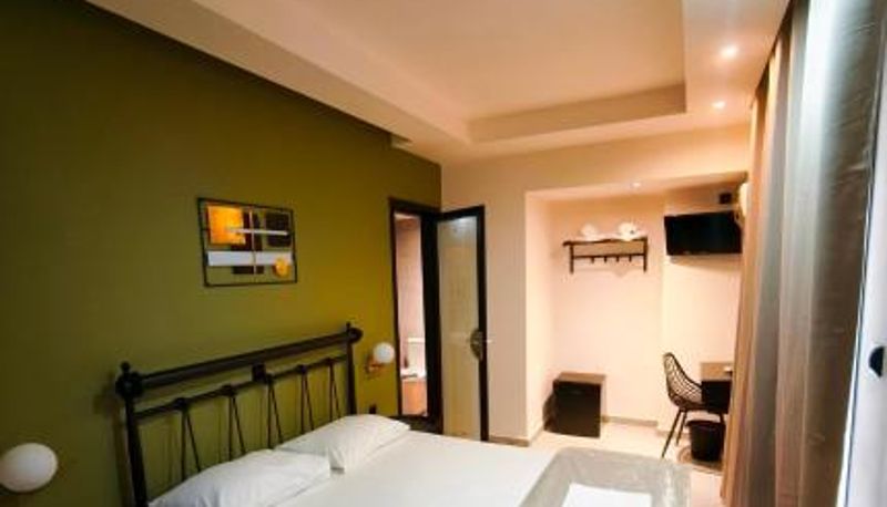 Standart oda - The Niki Hotel Piraeus