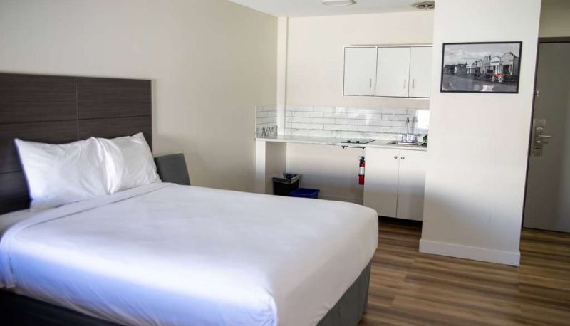 Zimmer - Ramada by Wyndham Dawson Creek