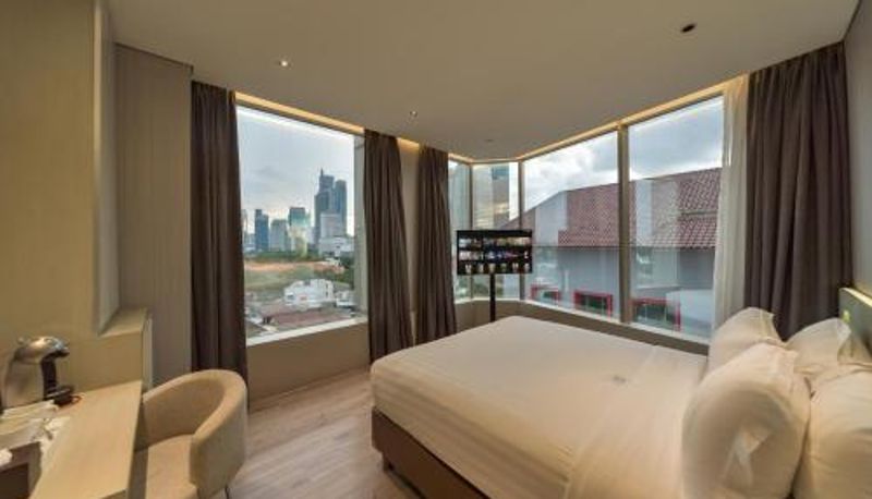Pokój - Ashley Wahid Hasyim Jakarta