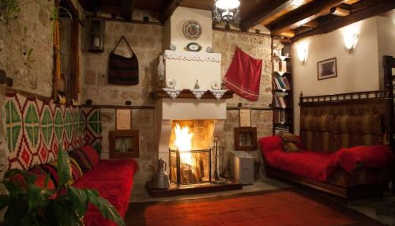 Reception - Hagiati Guesthouse - Edessa Cozy Mountain Retreat