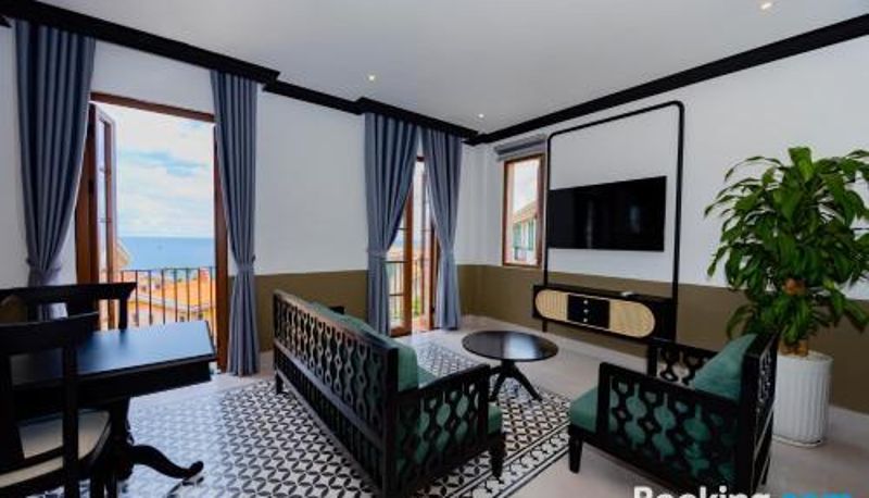 Camera standard - SUNSET BAY RETREAT