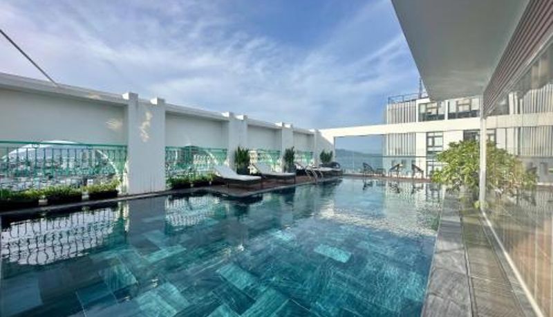 Basen - Century Hotel Da Nang