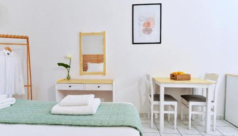 Bilgi - Kapougiati Studios - Ilia Edipsos Sunny and Cozy Getaways