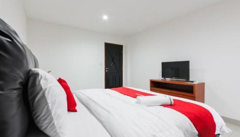 Pokój - RedDoorz near Palembang Trade Center 3
