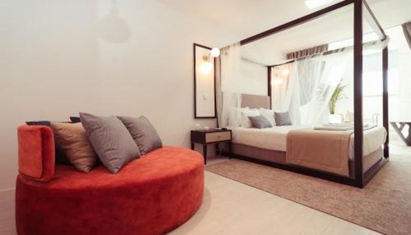 Room - Salmanha Residence