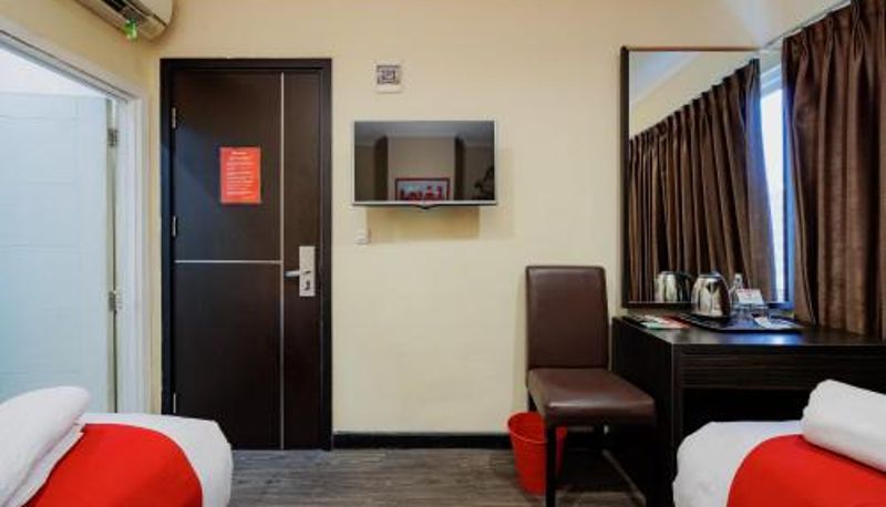 Kamer - RedDoorz Plus @ Thamrin