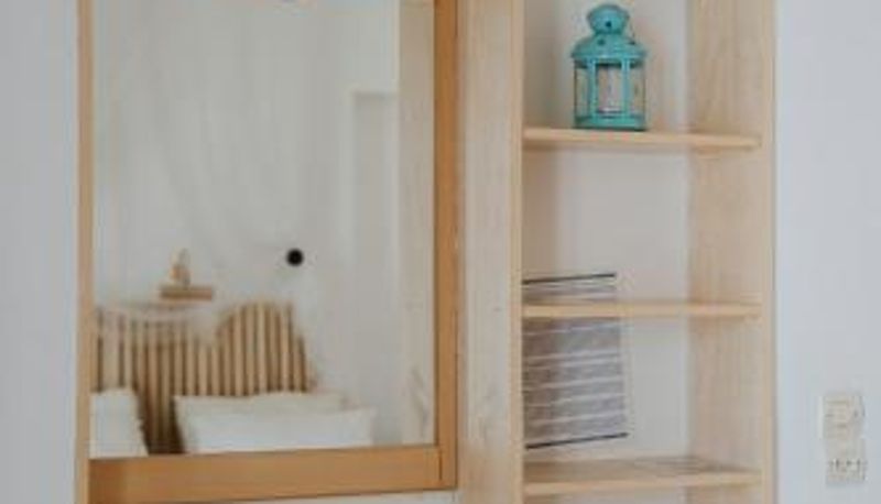 Info - Bofor Studios & Rooms