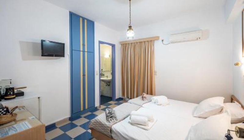 Info - Bofor Studios & Rooms