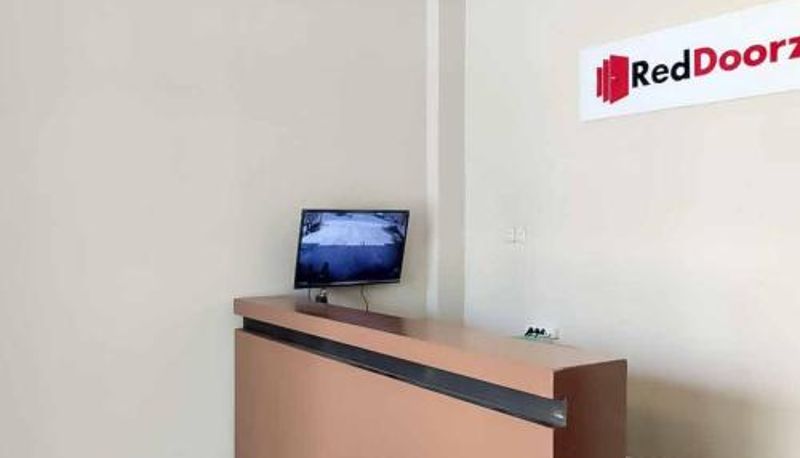 Info - RedDoorz near Taman Wisata Alam Punti Kayu Palembang 2