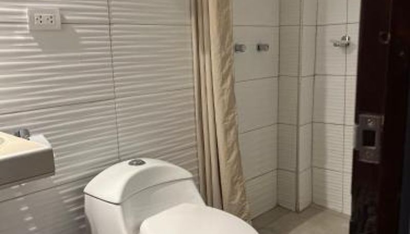Badezimmer - TAYWA HOTEL