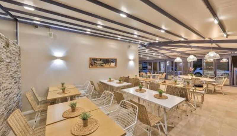 Sala de desayunos dentro del restaurante - Dias Hotel