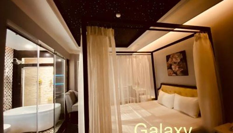 Habitación estándar - La Galerie Hotel
