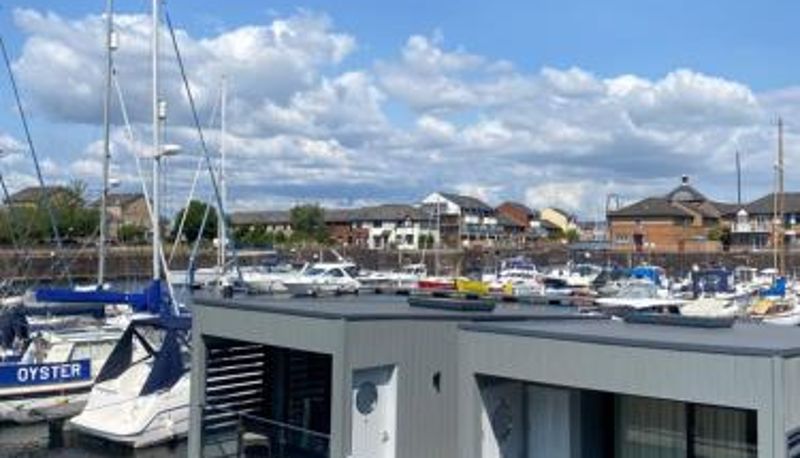 Area esterna dell'hotel - Rooms at Penarth Marina