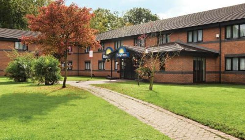 Información - Days Inn Warwick Northbound M40