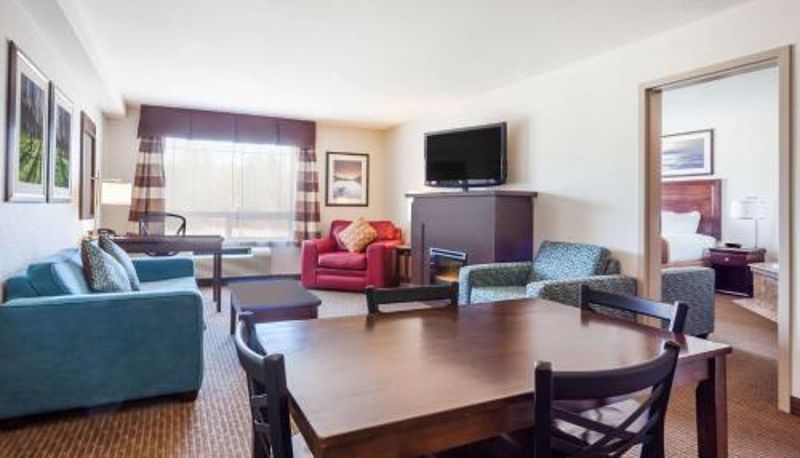 Zimmer - Ramada by Wyndham Creston
