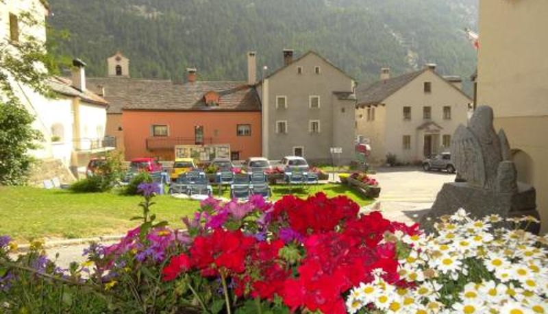 Bilgi - Dorfhotel Simplon Dorf