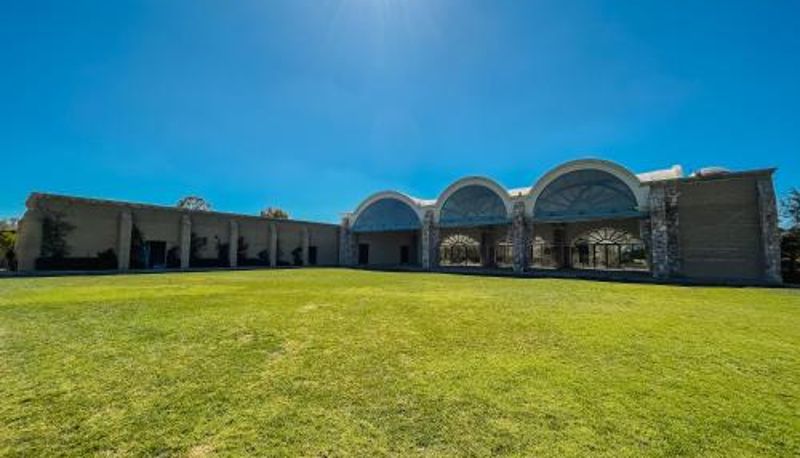Otel açık alanı - Hacienda Los Arcangeles