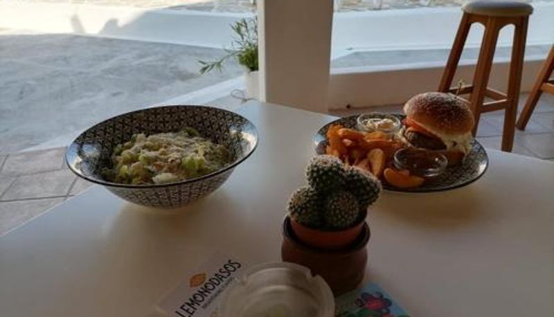 Breakfast room within the restaurant - Katerina Apartments