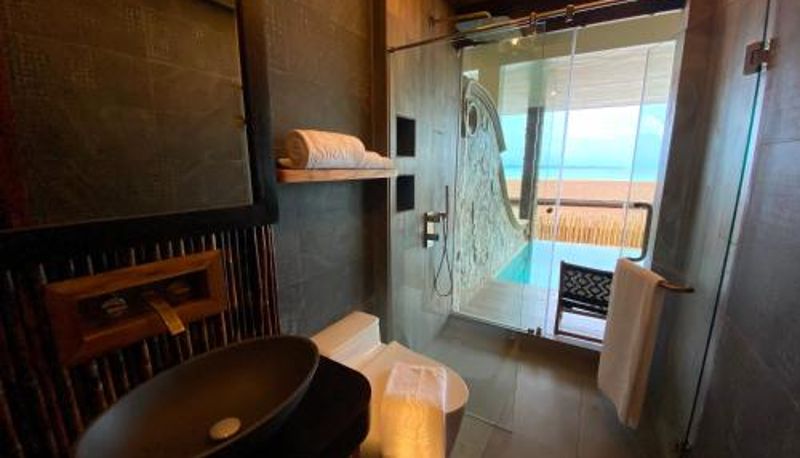 Banyo - SINAE Phuket Luxury Hotel