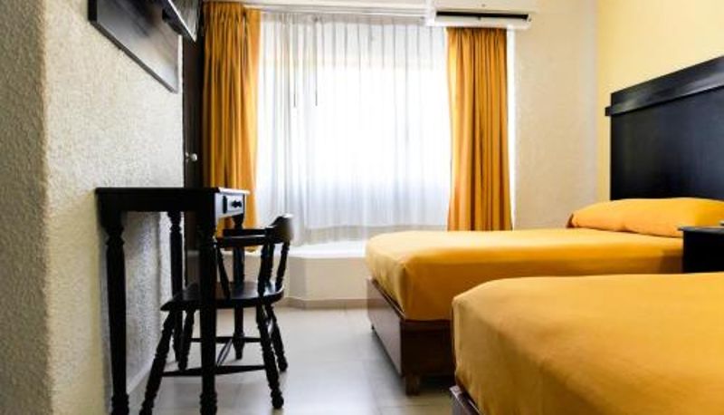 Bilgi - Hotel Antillano Cancun