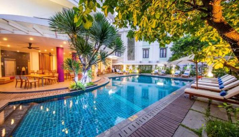 Havuz - ÊMM Hotel Hue