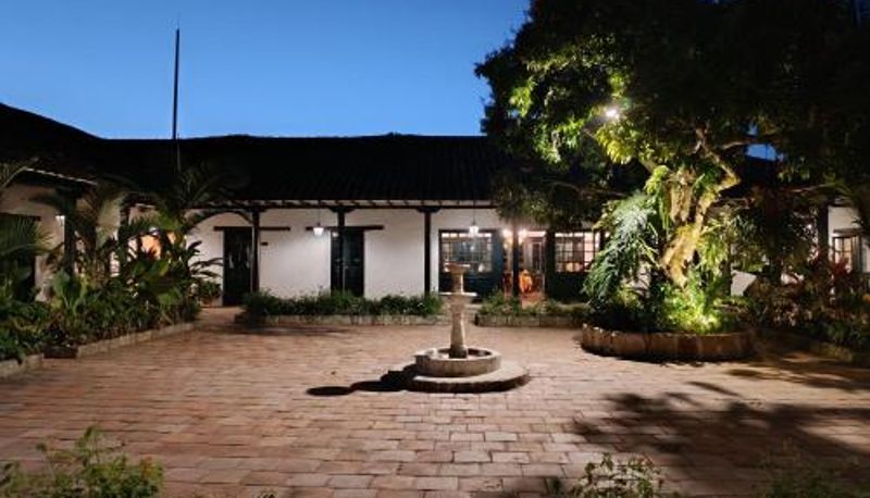 Información - Hotel Hacienda El Novillero