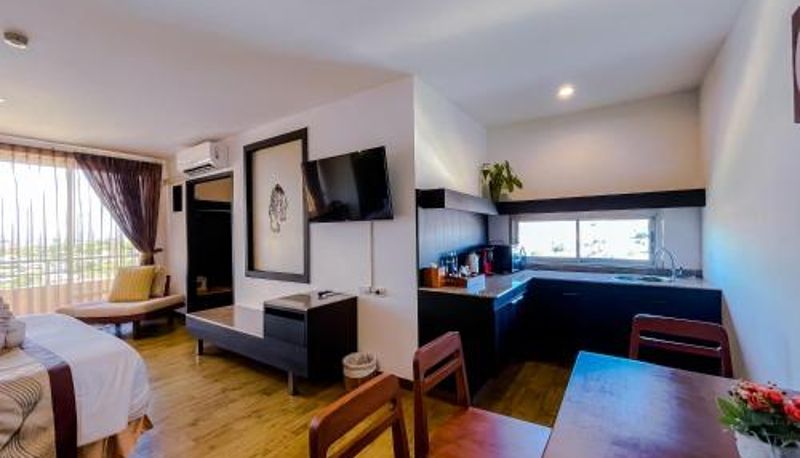 Family room - Eastern Grand Palace