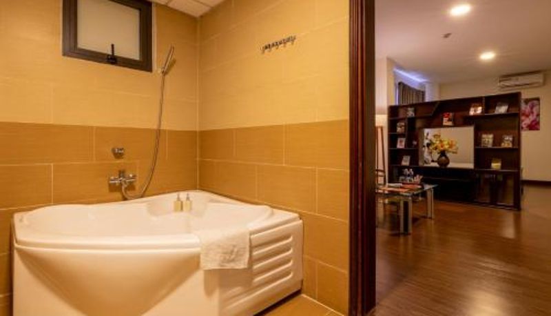Daire - Baly Hotel And Spa Hue