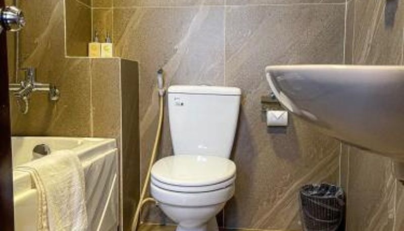 Otel açık alanı - Baly Hotel And Spa Hue