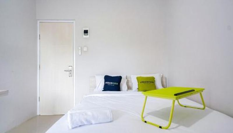 Oda - Urbanview Hotel Bari Syariah Palembang By RedDoorz