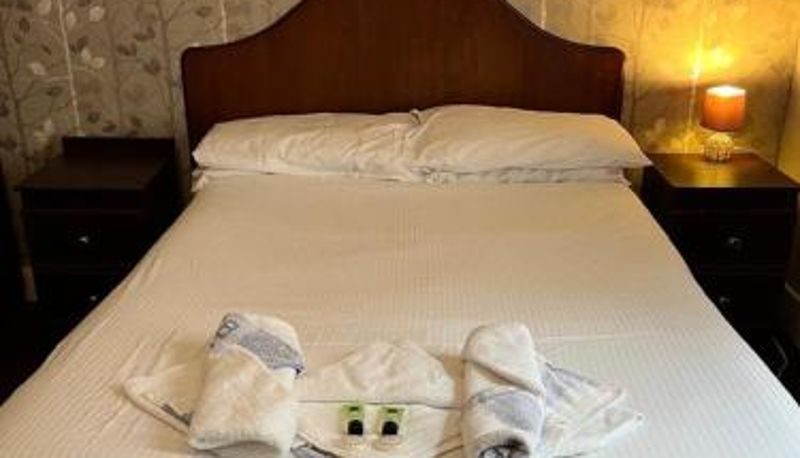 Habitación - The Embassy Hotel