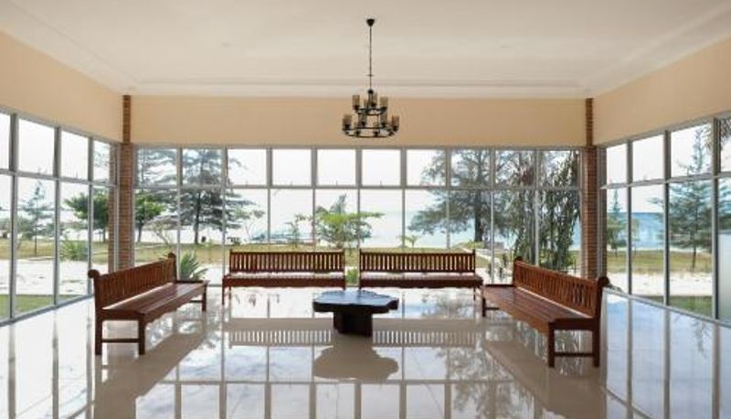 Info - Kelayang Beach Hotel