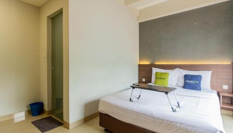 Zimmer - Urbanview Hotel Slipi Inn Palmerah