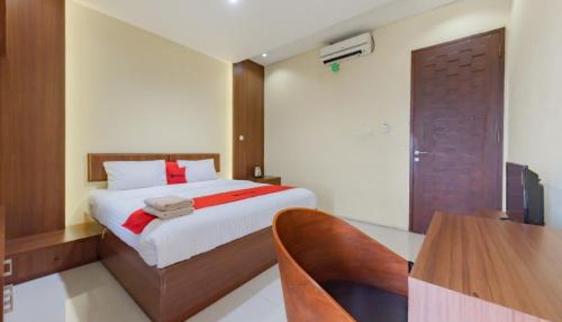 Kamer - RedDoorz Syariah near Alun-Alun Pelabuhan Ratu